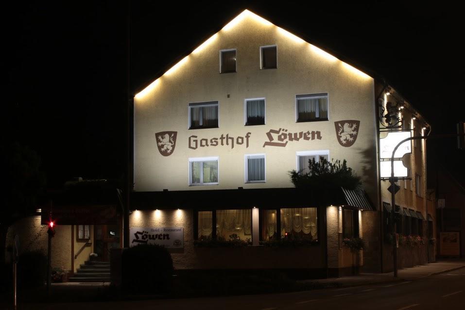 Hotel-Restaurant Lowen Süßen Eksteriør billede