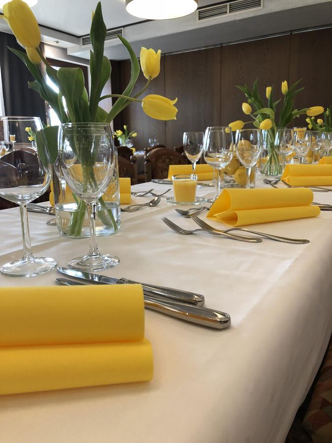 Hotel-Restaurant Lowen Süßen Eksteriør billede